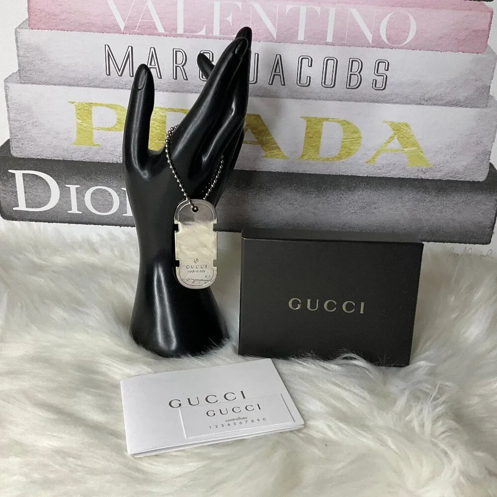 ❌SOLD❌Authentic GUCCI Silver Dog Tag Bag Charm/Key Chain/Necklace Charm - Picture 2 of 13